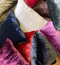 Load image into Gallery viewer, Cider Velvet Pillow Sham
