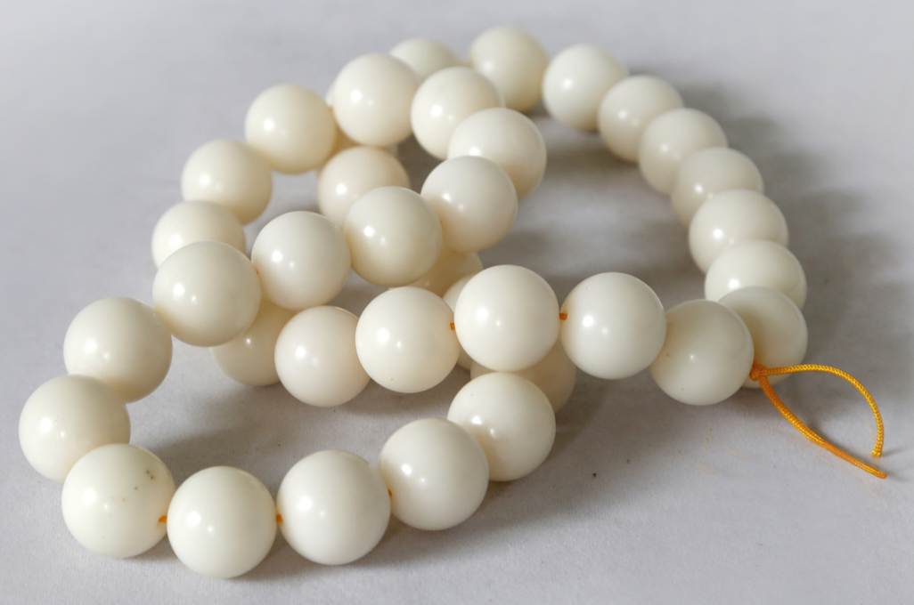 White Bodhi Beads