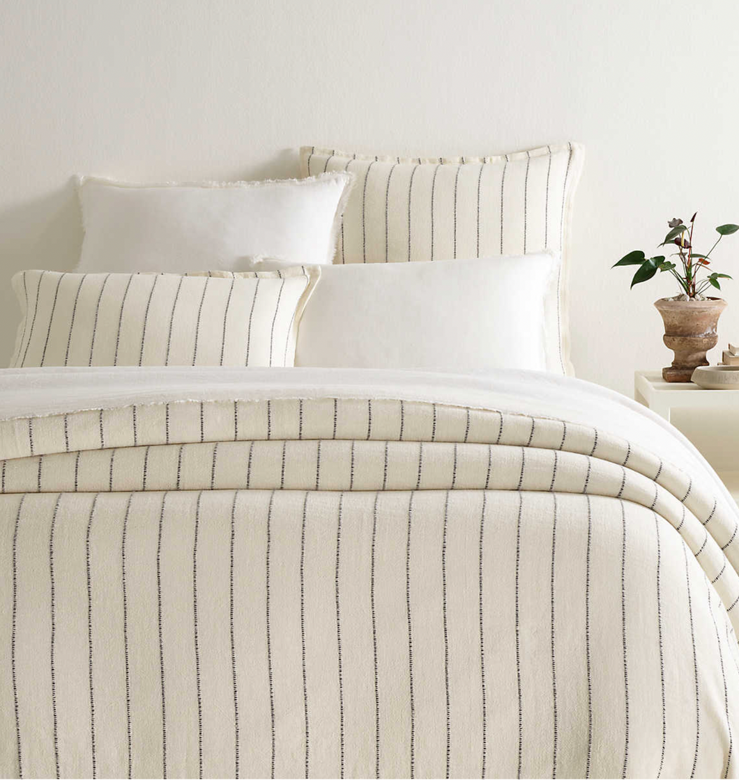 Leigh Linen Iron Duvet Cover- Full/Queen